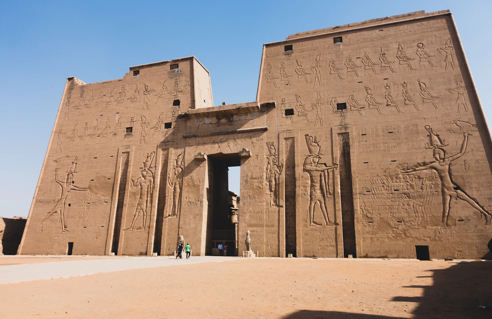 Luxor, Egypt photo 6 by Samer Khodeir
