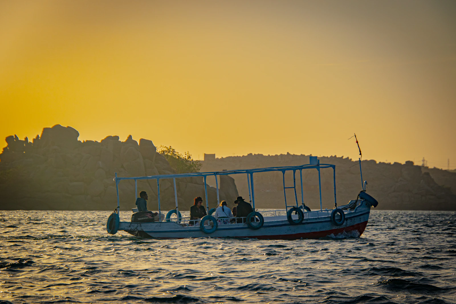 Luxor, Egypt photo 19 by Michael Starkie