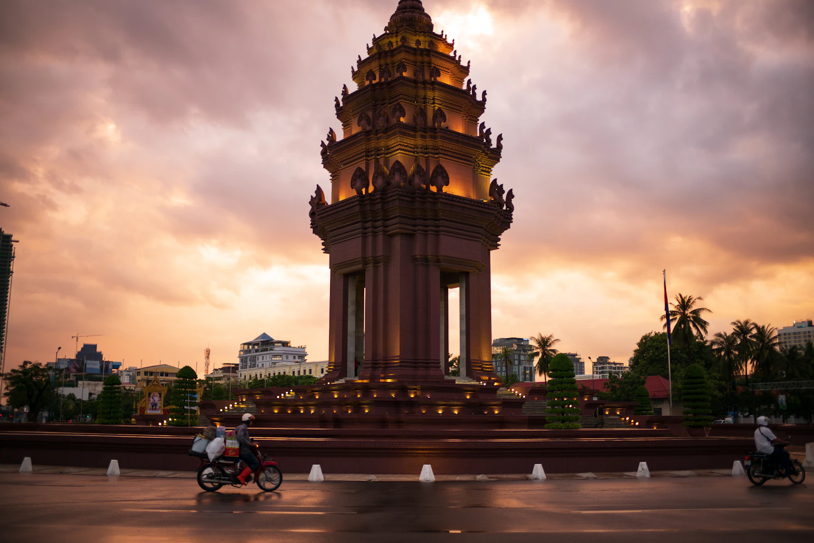 Phnom Penh, Cambodia photo 9 by Mark
