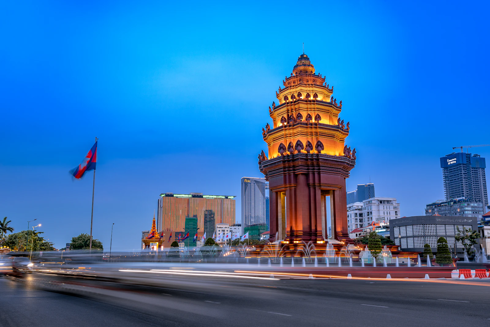 Phnom Penh, Cambodia photo 10 by Roth Chanvirak