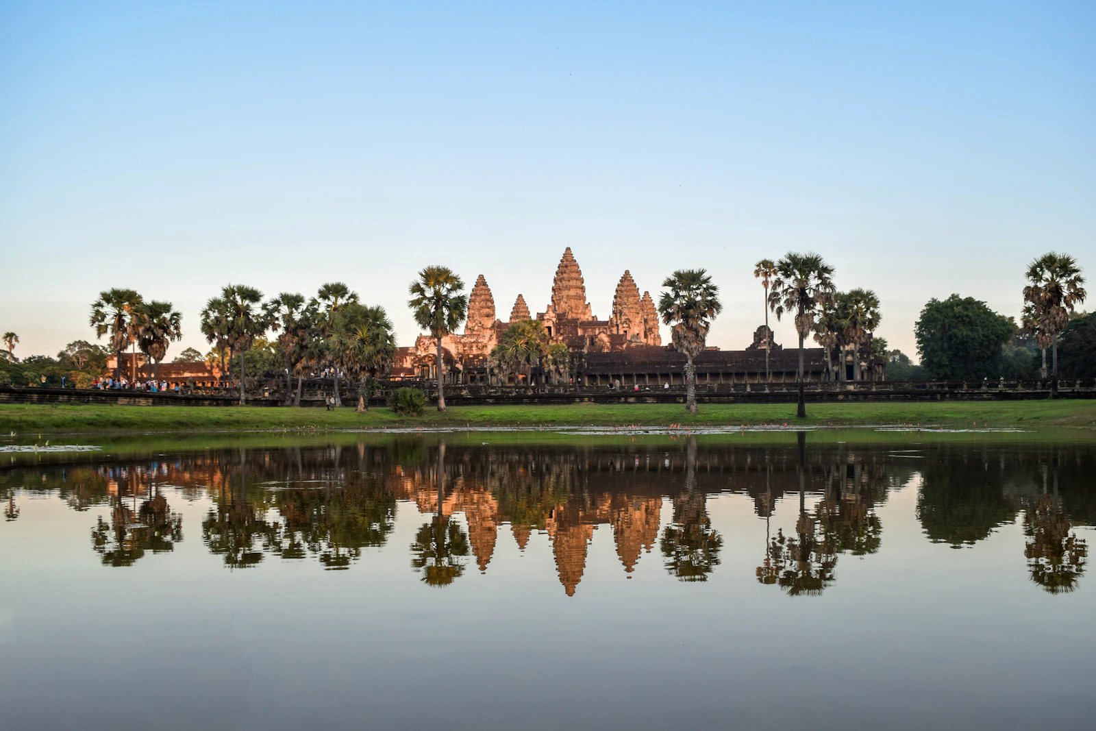Siem Reap, Cambodia photo 10 by Pou Neang