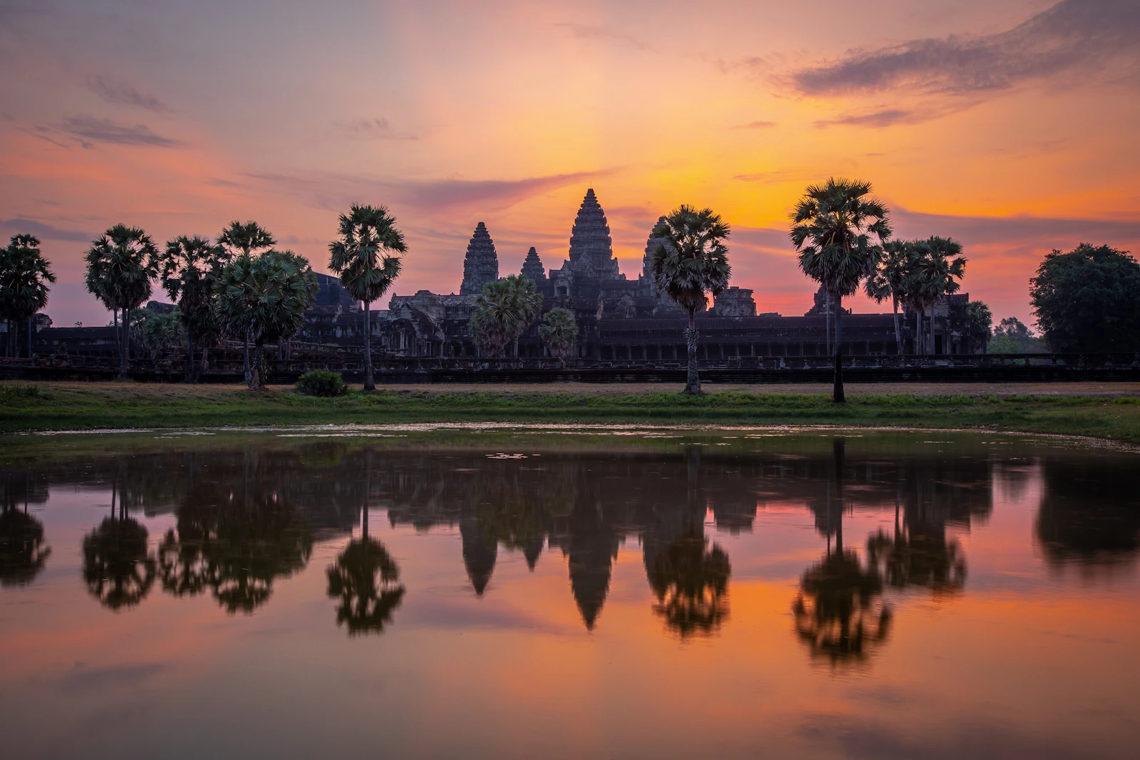 Siem Reap, Cambodia photo 14 by Sebastian Latorre