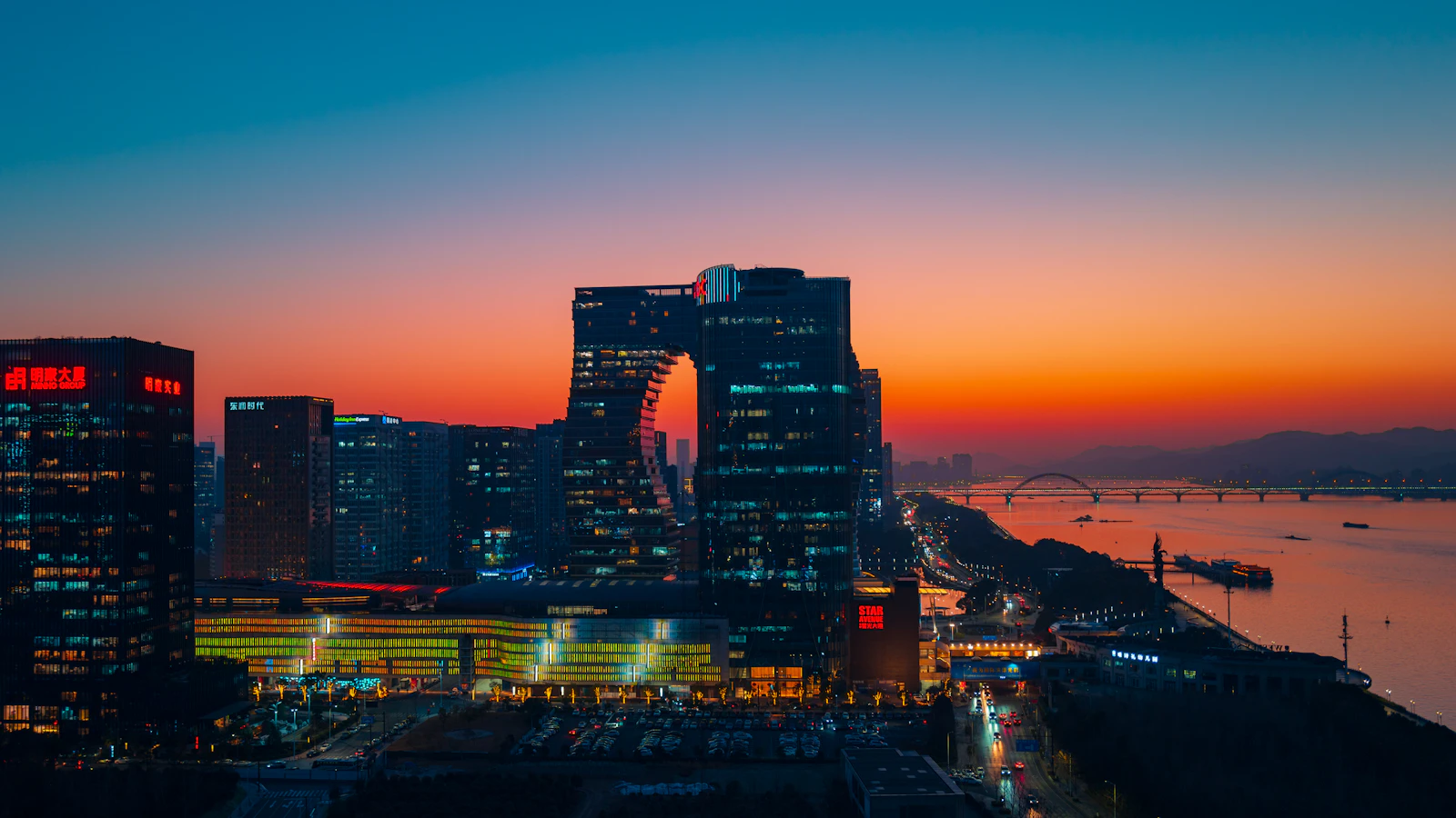 Hangzhou, China photo 23 by Li Zhang