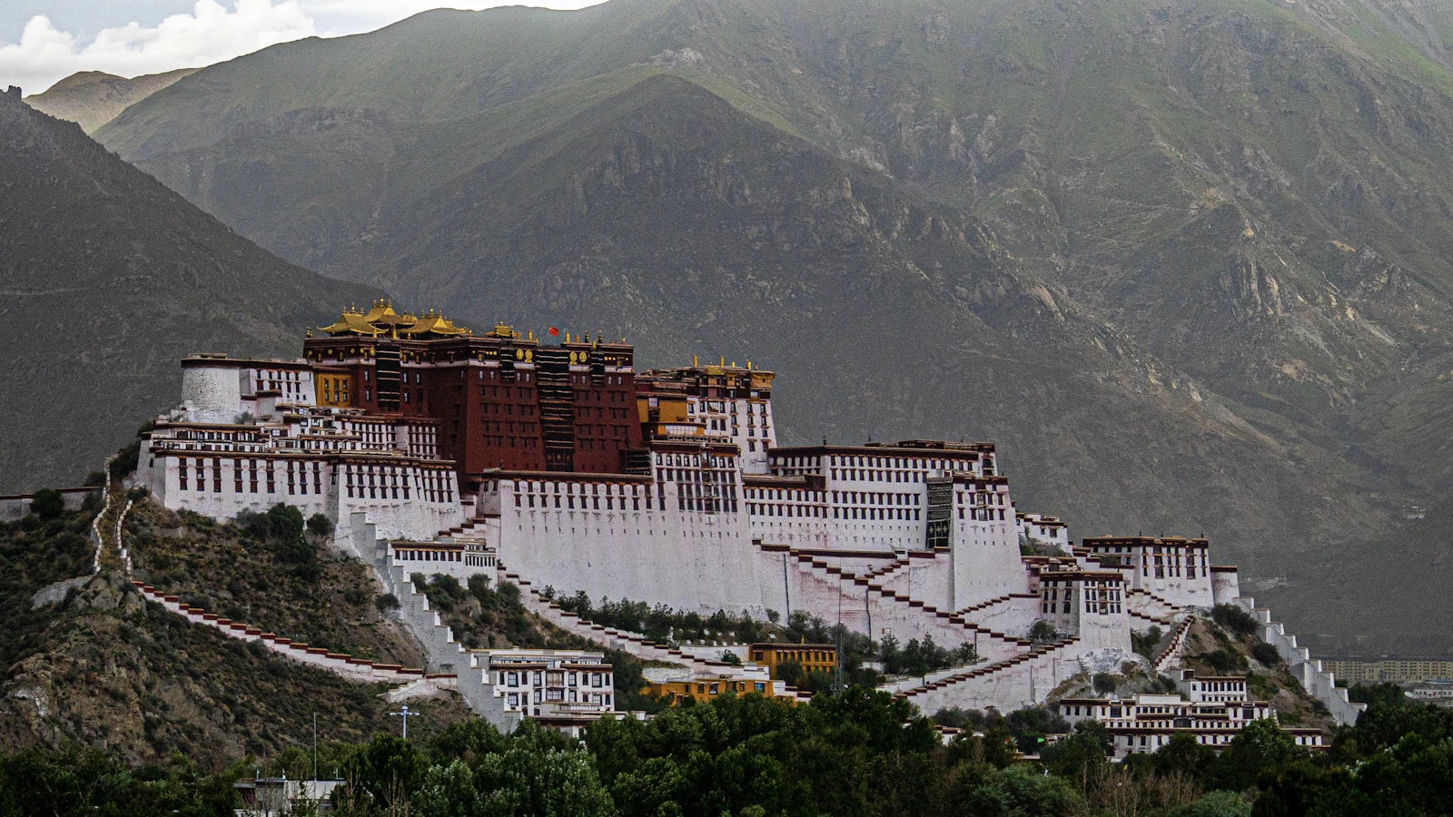 Lhasa, China photo 2 by Xuyu Chi