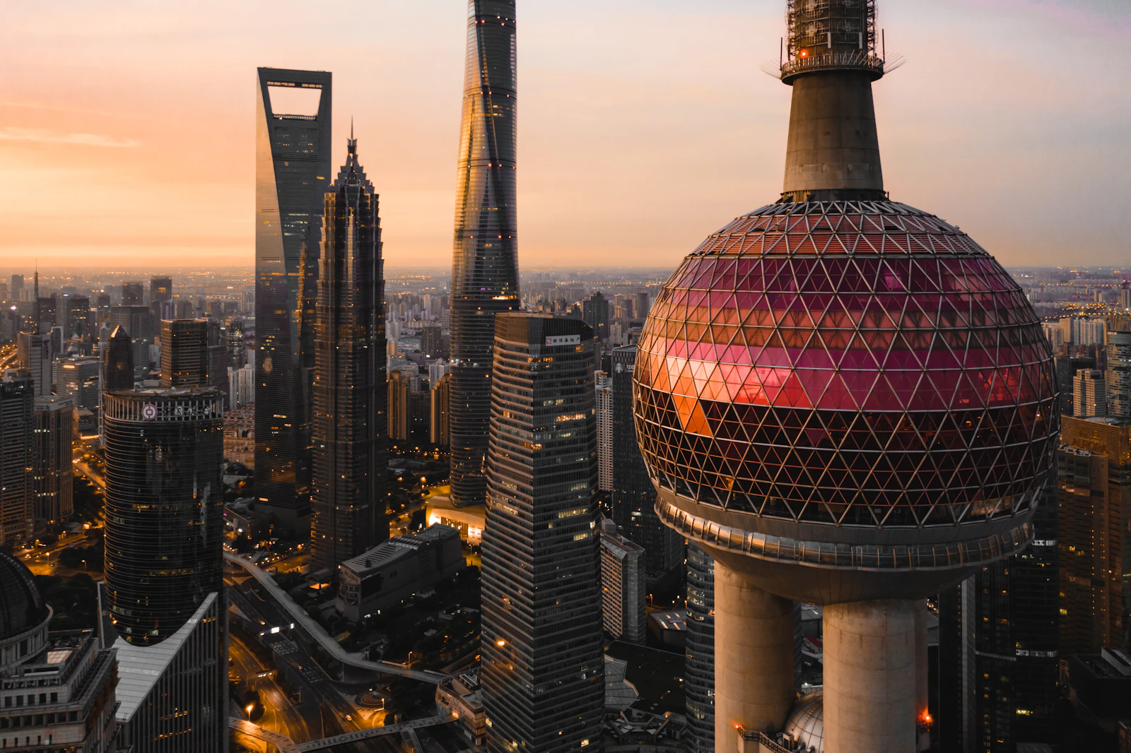 Shanghai, China photo 12 by Yifan Cong