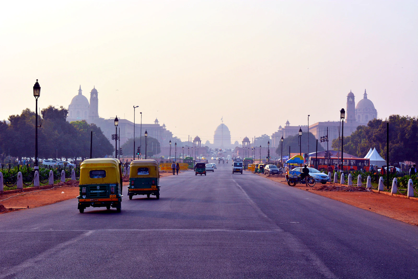 Delhi, India photo 2 by Laurentiu Morariu