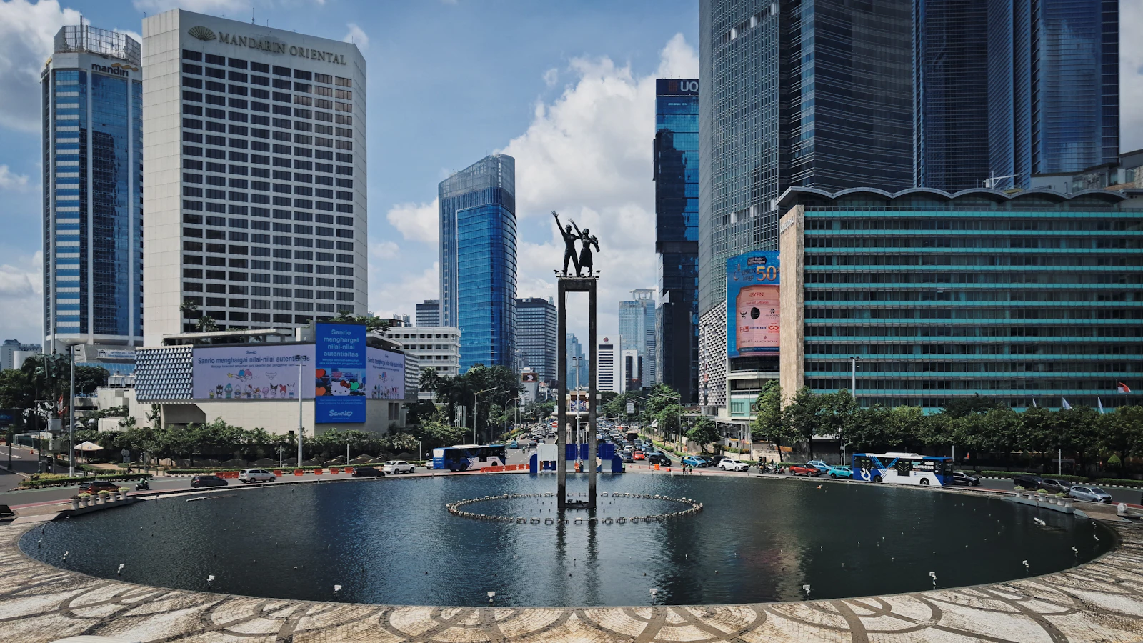 Jakarta, Indonesia photo 30 by Athar F