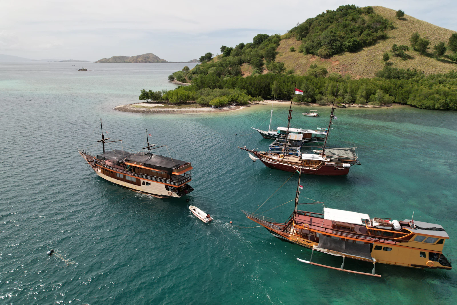 Labuan Bajo, Indonesia photo 12 by Antonio Araujo