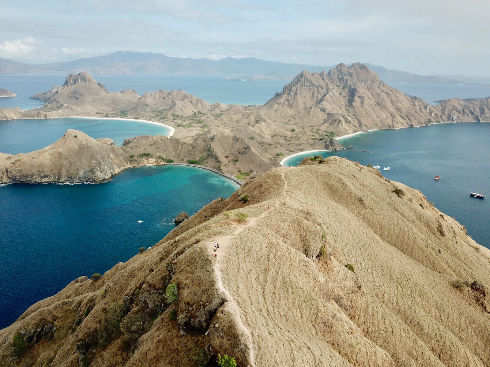 Labuan Bajo, Indonesia photo 16 by Chase Rief