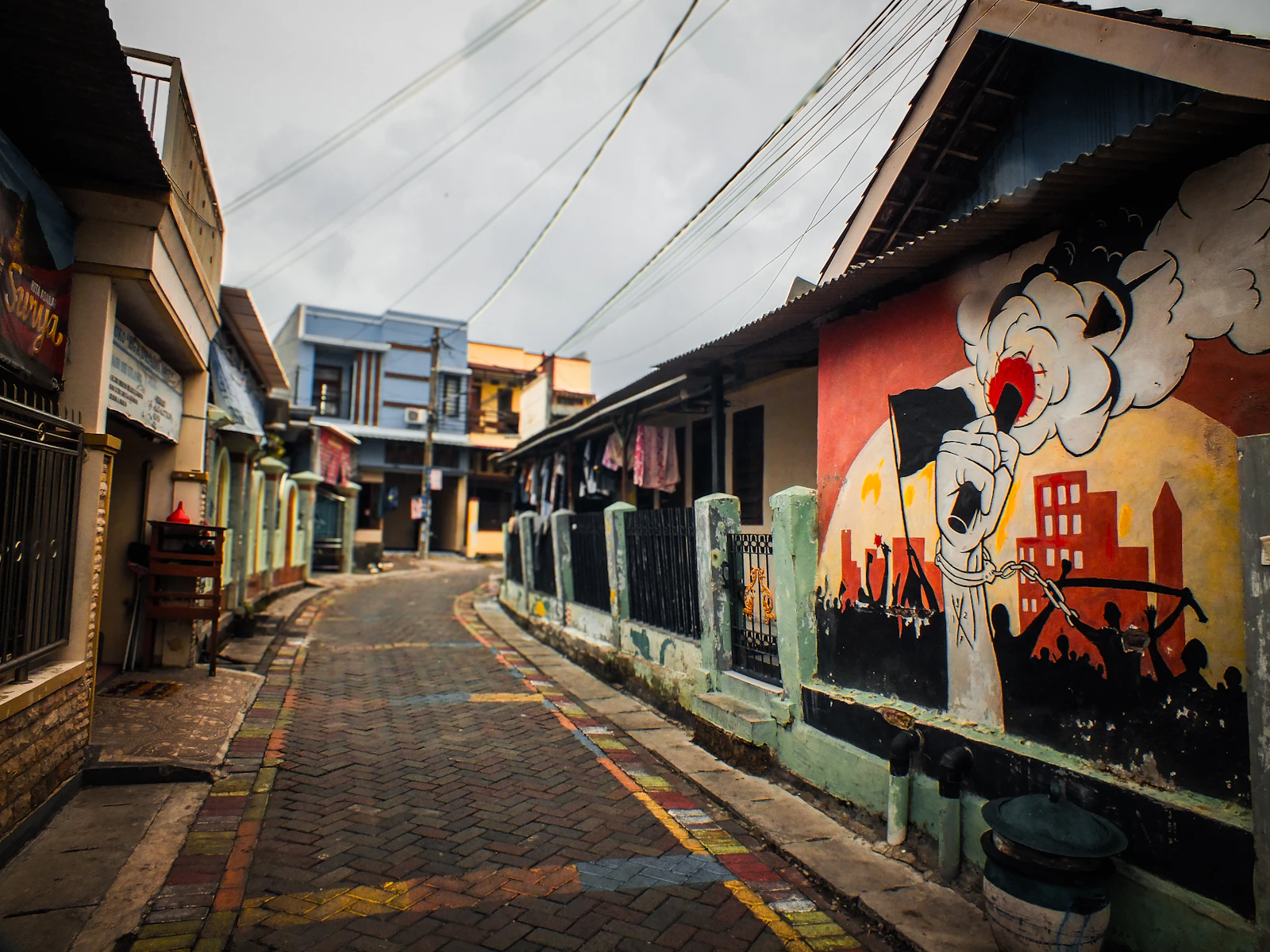 Surabaya, Indonesia photo 25 by Adam Bachmeyer