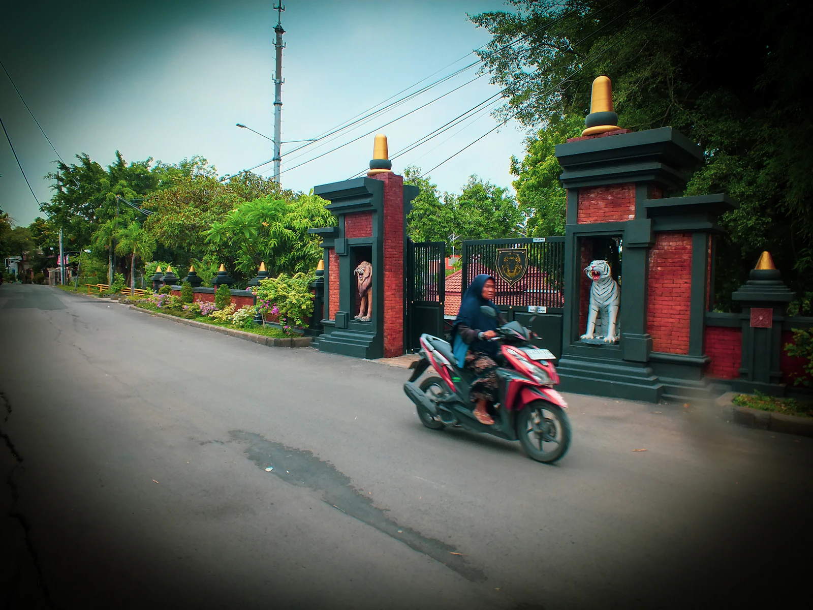Surabaya, Indonesia photo 20 by Adam Bachmeyer