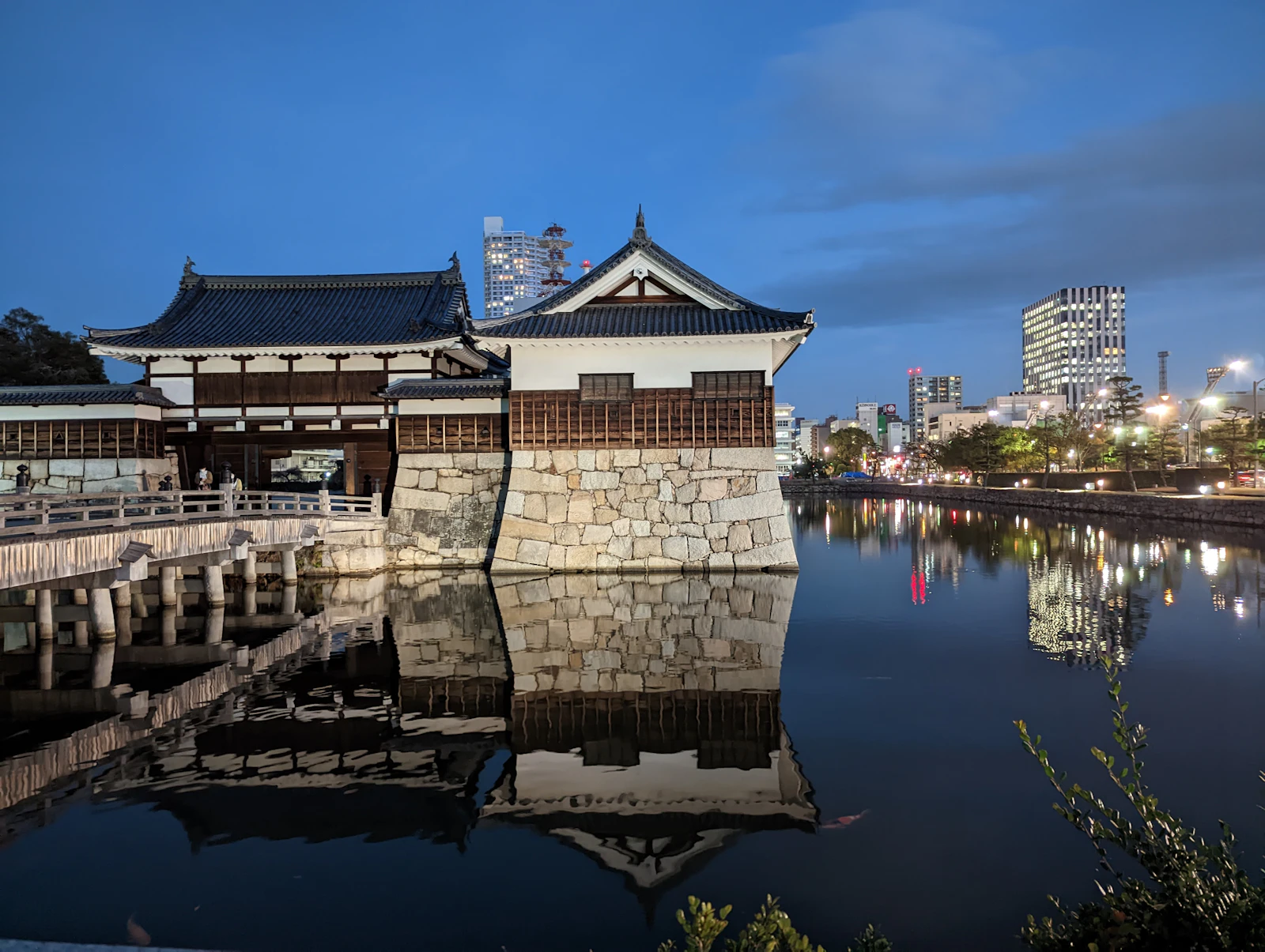 Hiroshima, Japan photo 21 by Derin Cag