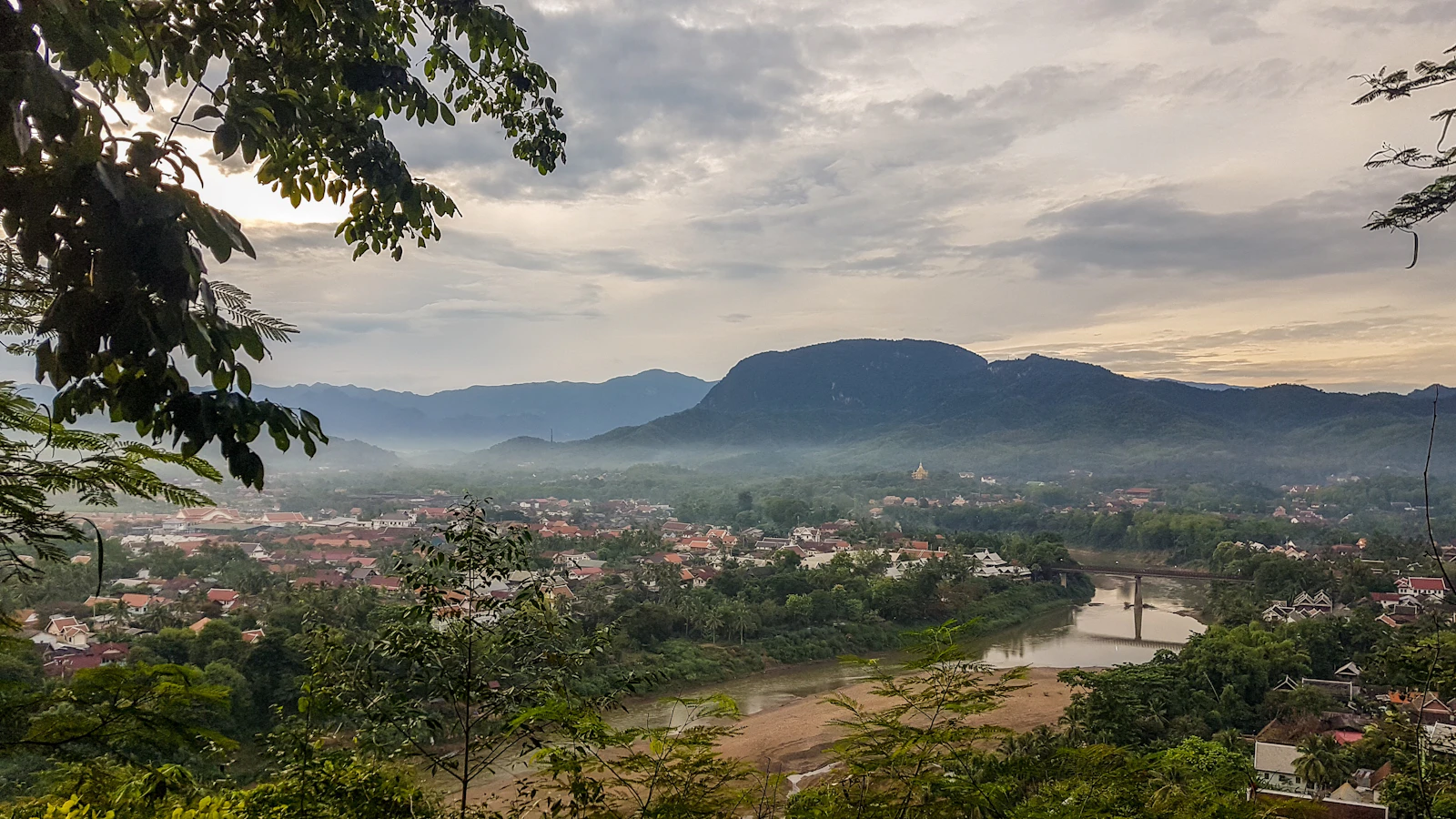 Luang Prabang, Laos photo 14 by Colin Roe