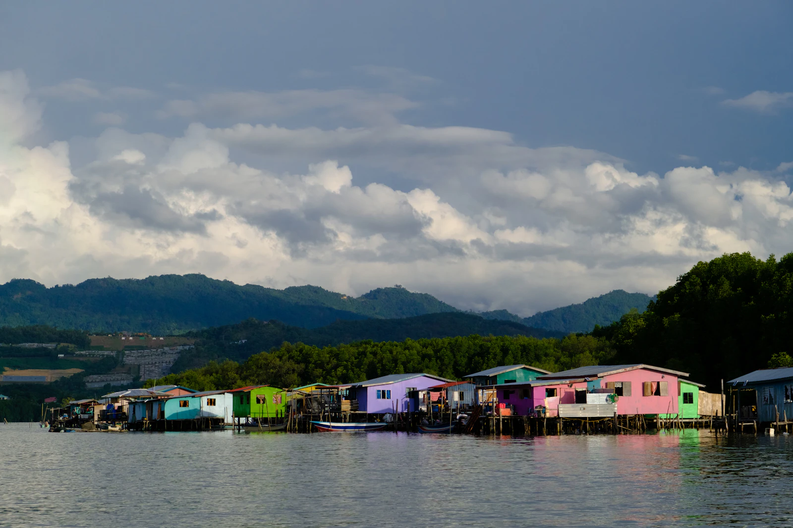 Kota Kinabalu, Malaysia photo 6 by Vincent Chan