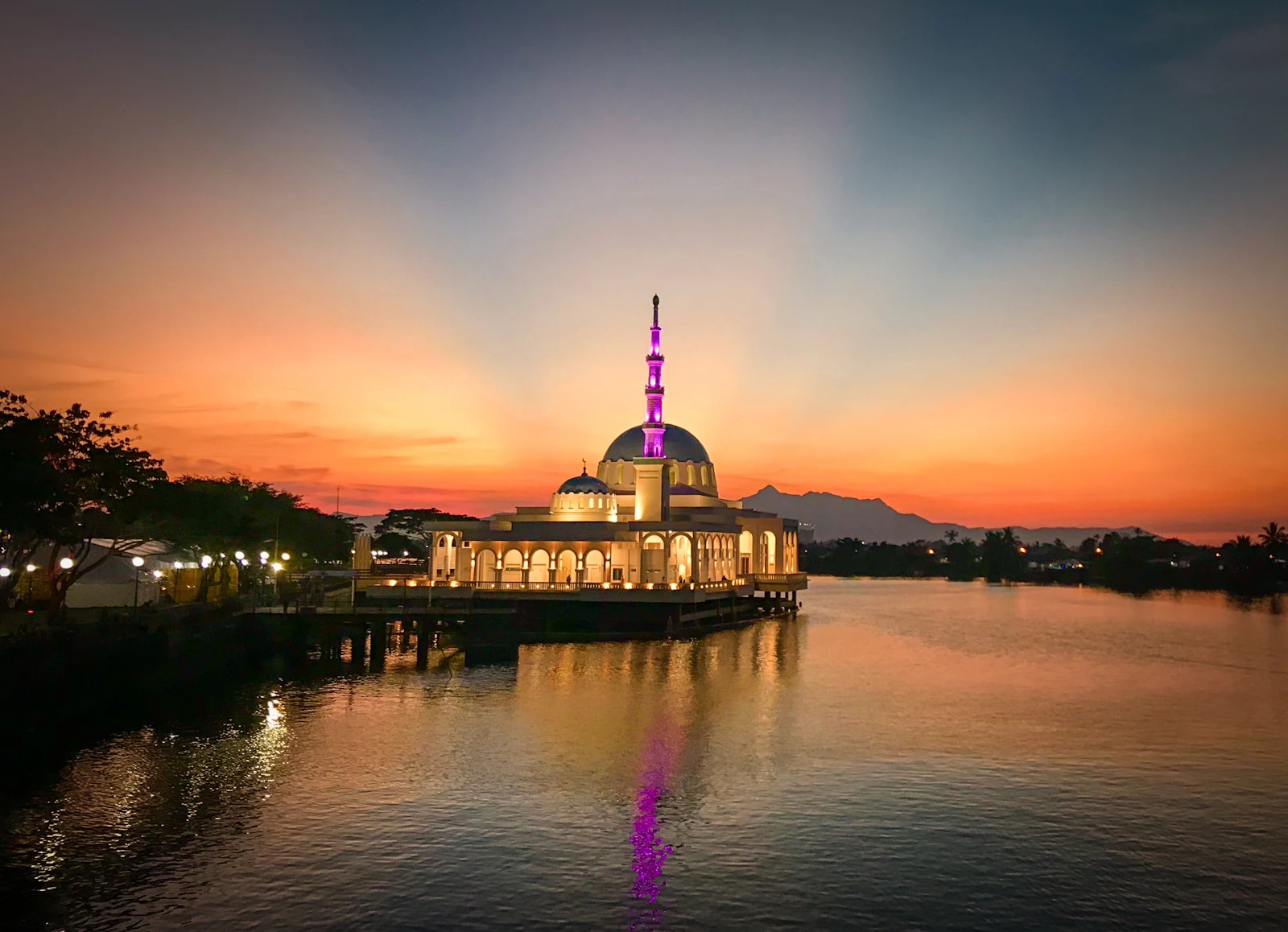 Kuching, Malaysia photo 4 by S.Ratanak