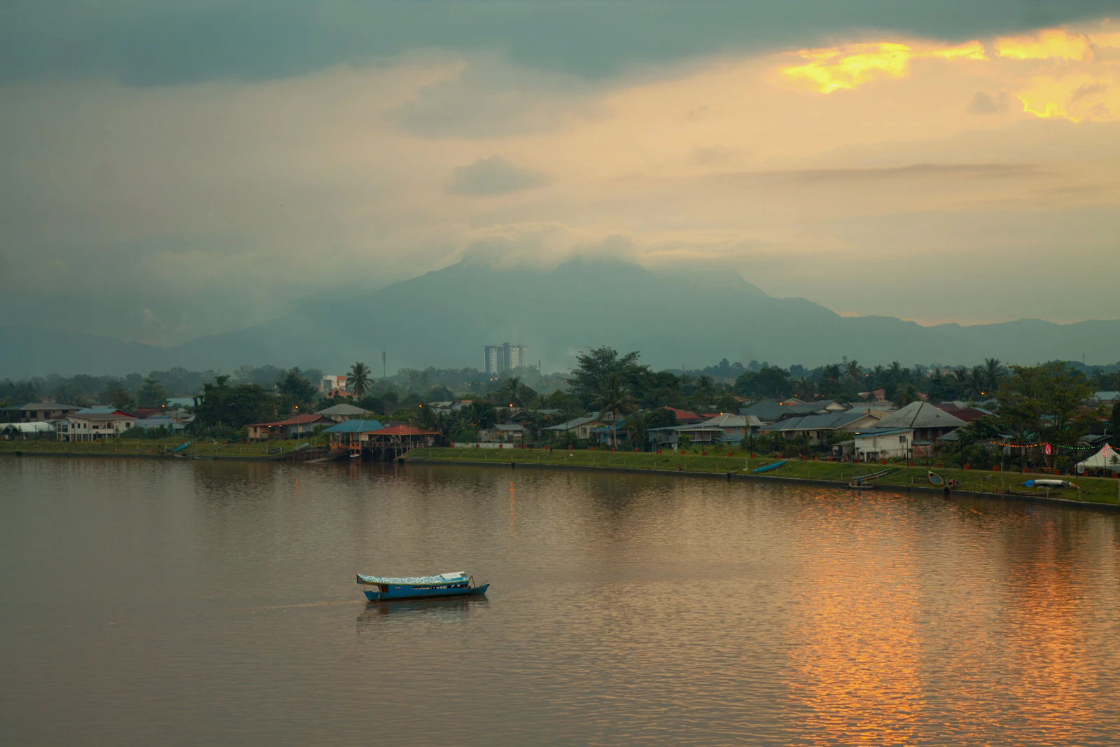 Kuching, Malaysia photo 26 by Muhamed Sukry