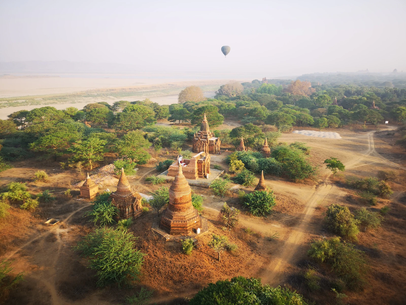 Bagan, Myanmar photo 28 by Long (lTiga) Nguyen
