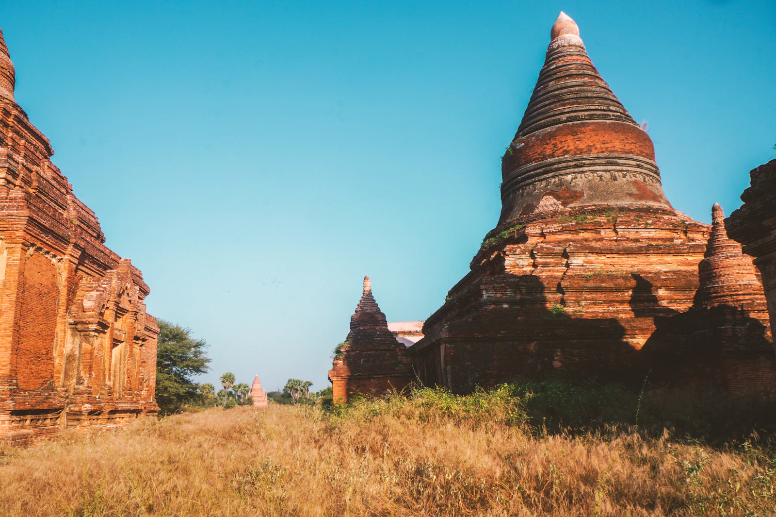 Mandalay, Myanmar photo 7 by Gabriel Tovar