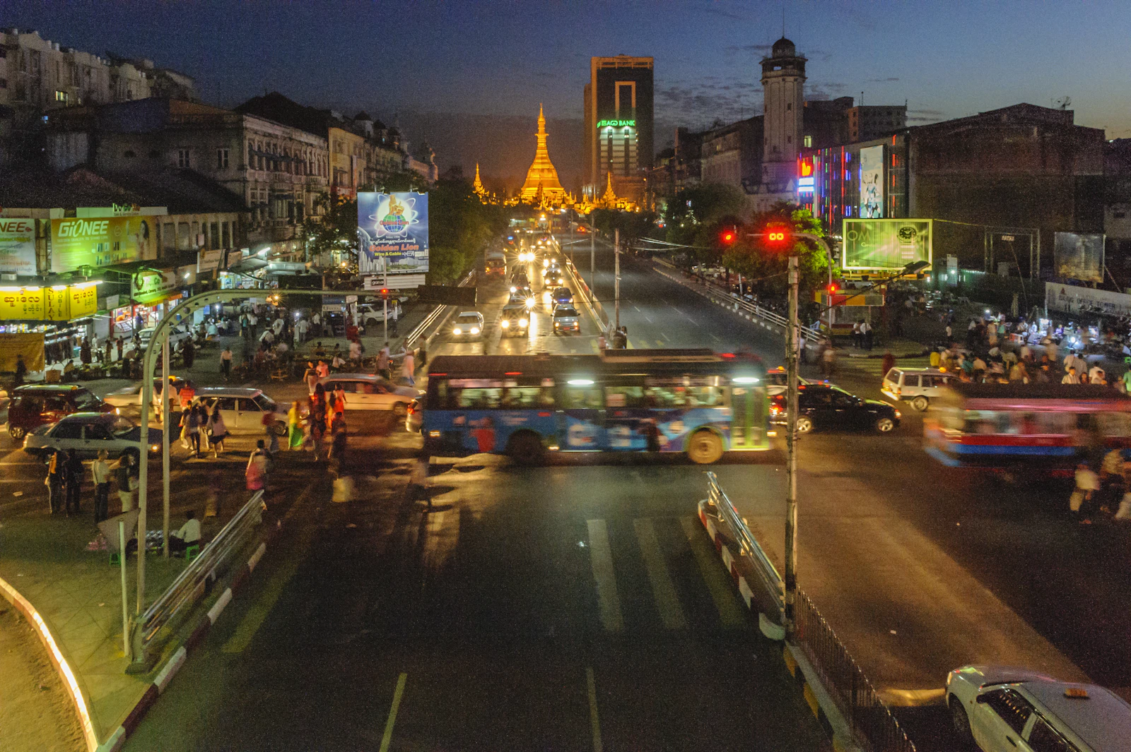 Yangon, Myanmar photo 30 by Alexander Schimmeck