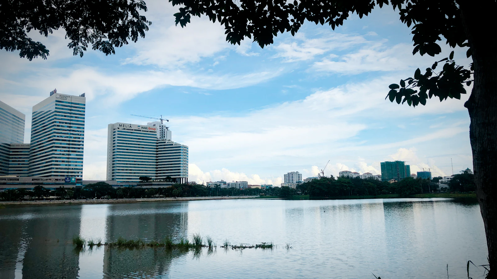 Yangon, Myanmar photo 29 by Justin Min