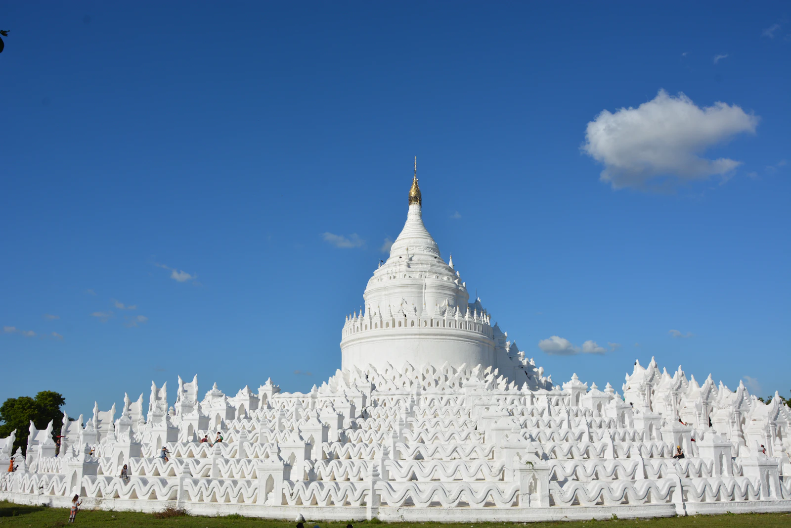 Yangon, Myanmar photo 6 by Sandip Roy