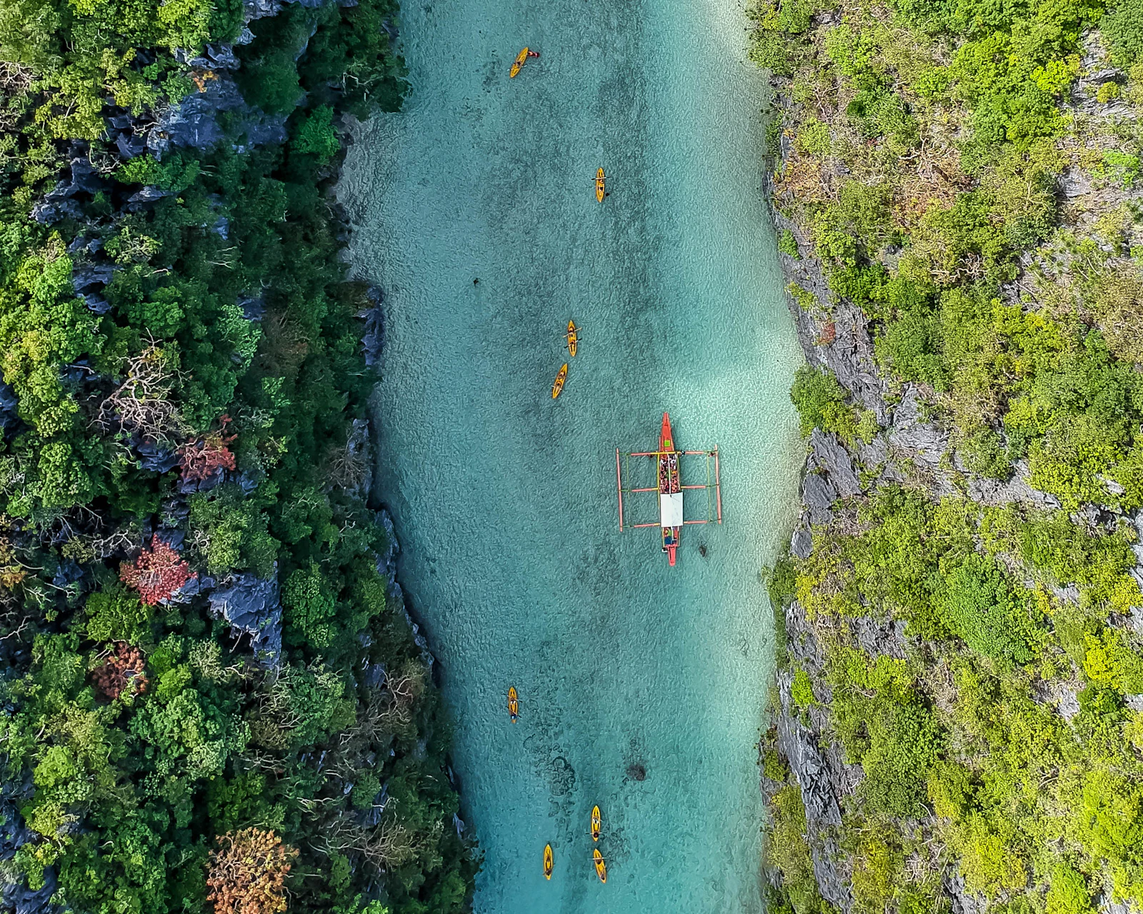 El Nido, Philippines photo 16 by Cris Tagupa