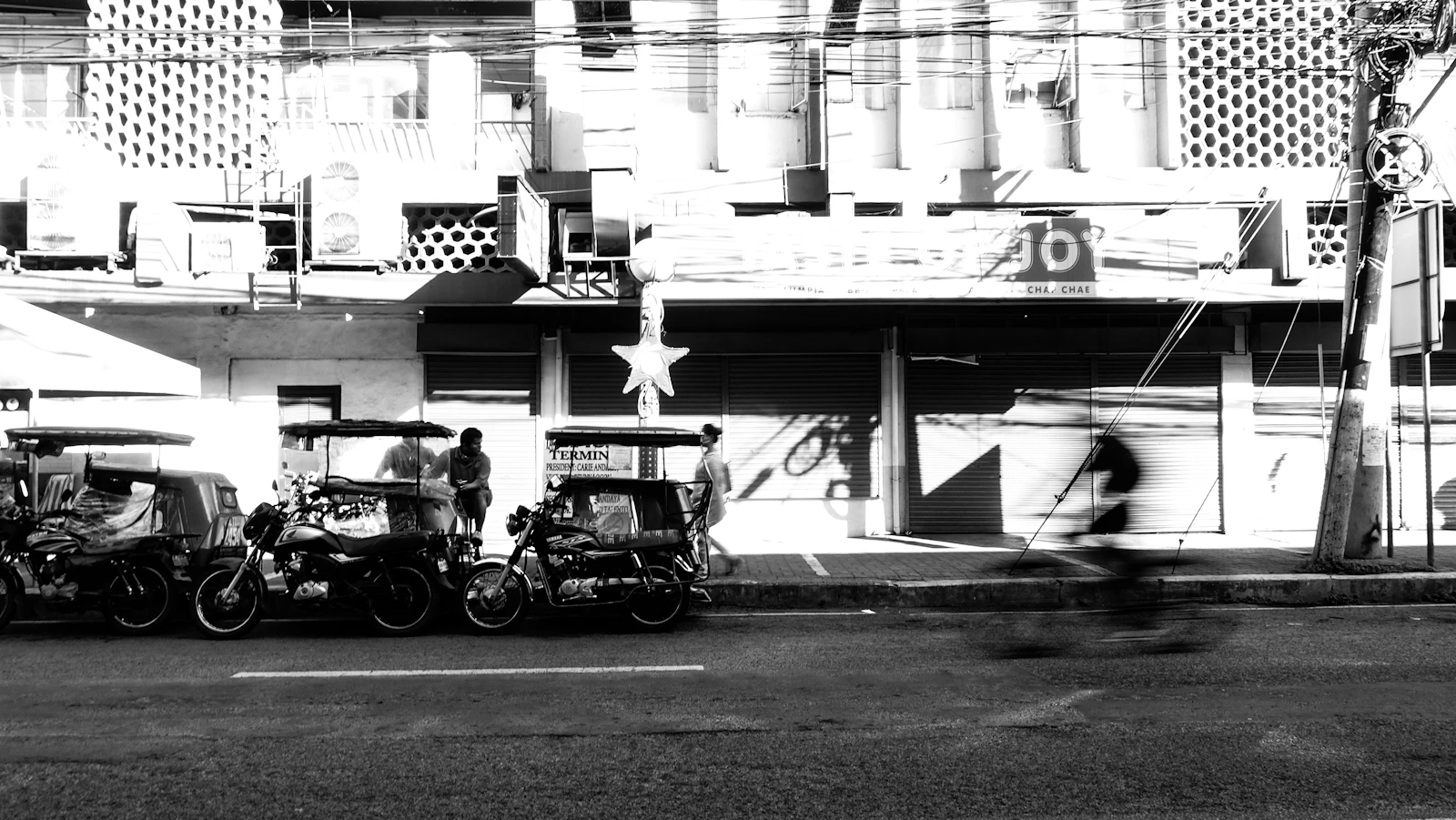 Manila, Philippines photo 27 by Christopher Kirk Dulalia