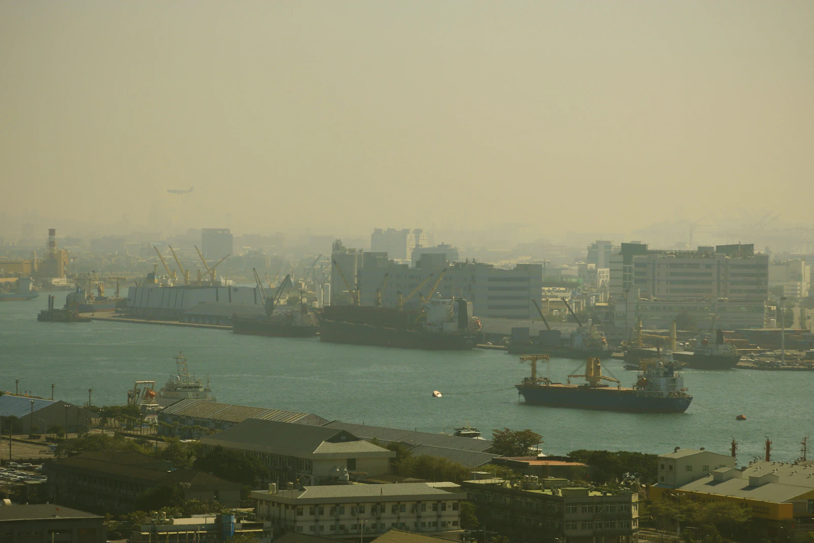 Kaohsiung, Taiwan photo 18 by Johnson Hung
