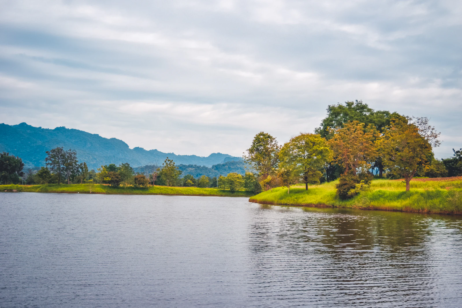 Chiang Rai, Thailand photo 30 by Nopparuj Lamaikul