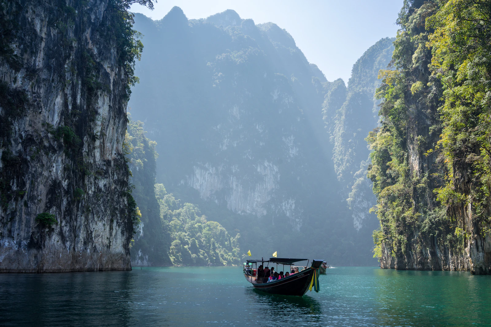 Krabi, Thailand photo 1 by Robin Noguier