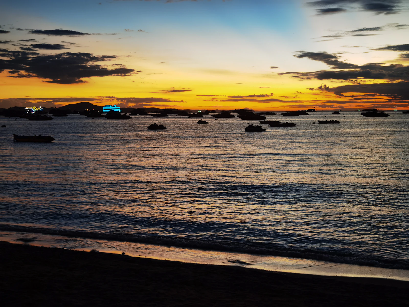 Pattaya, Thailand photo 25 by Avina Qin
