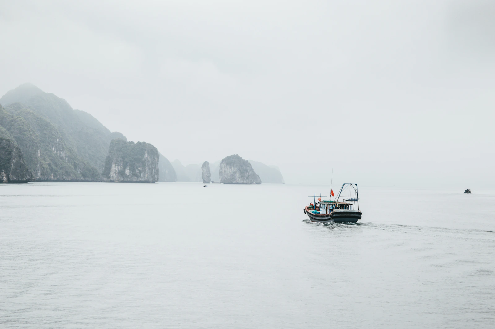 Ha Long, Vietnam photo 20 by Krisjanis Mezulis