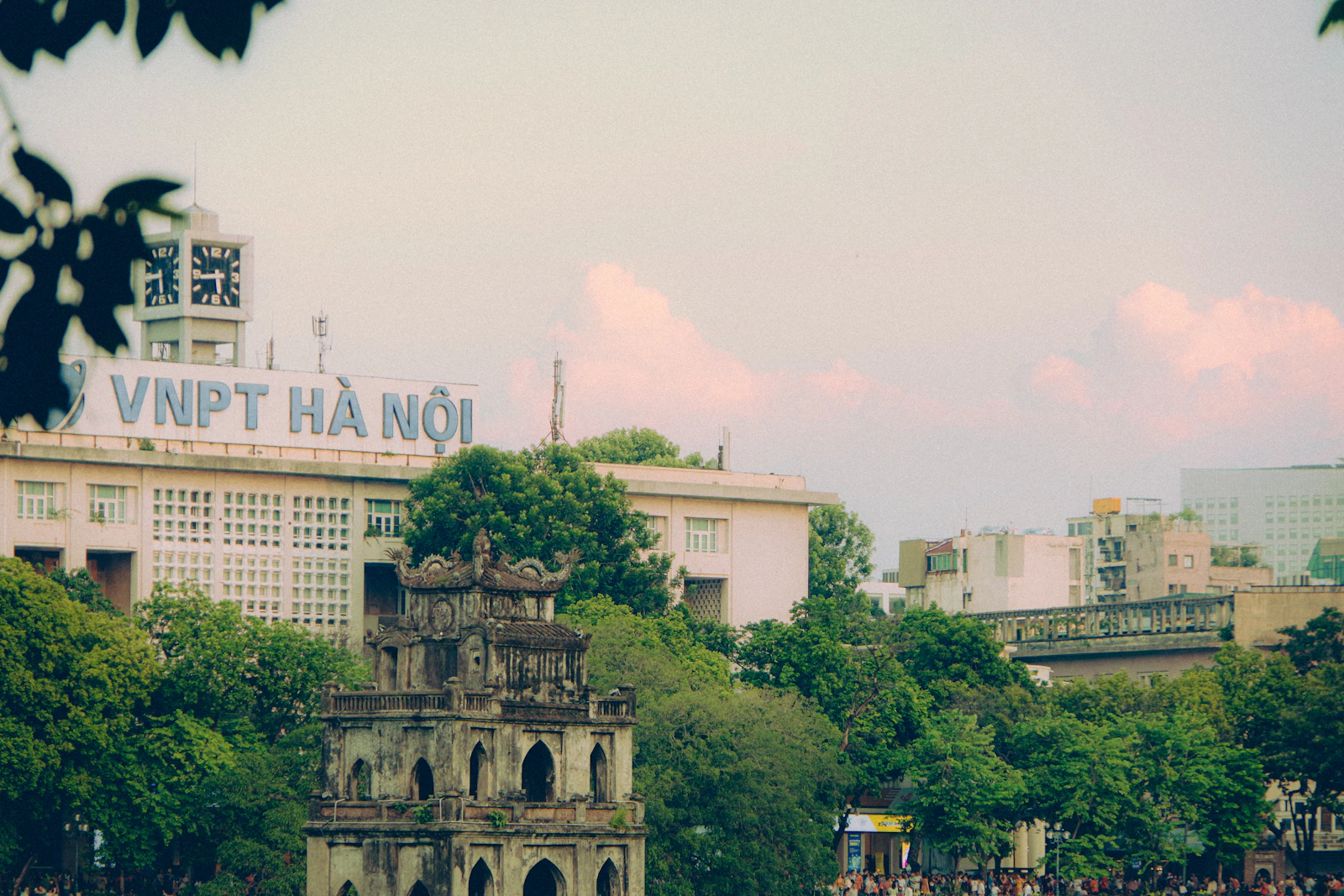 Hanoi, Vietnam photo 29 by Nguyen Minh Kien