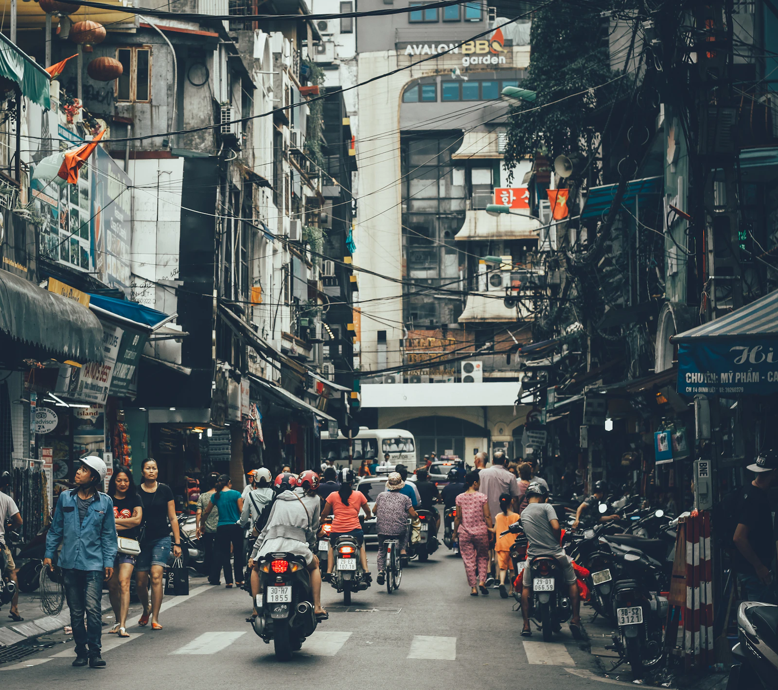 Hanoi, Vietnam photo 18 by Tran Phu