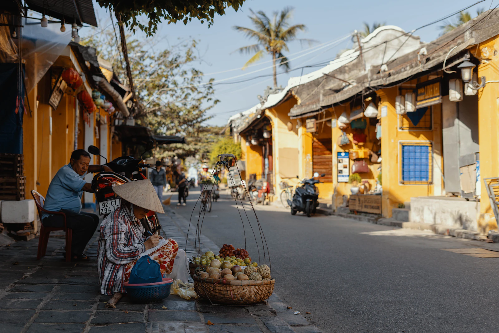 Hue, Vietnam photo 18 by Chinh Le Duc