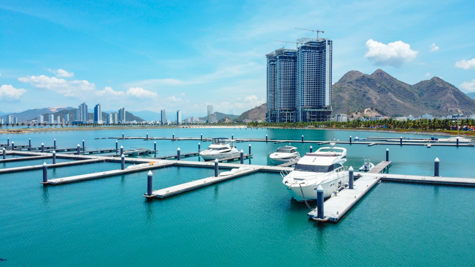 Nha Trang, Vietnam photo 8 by Tony Pham
