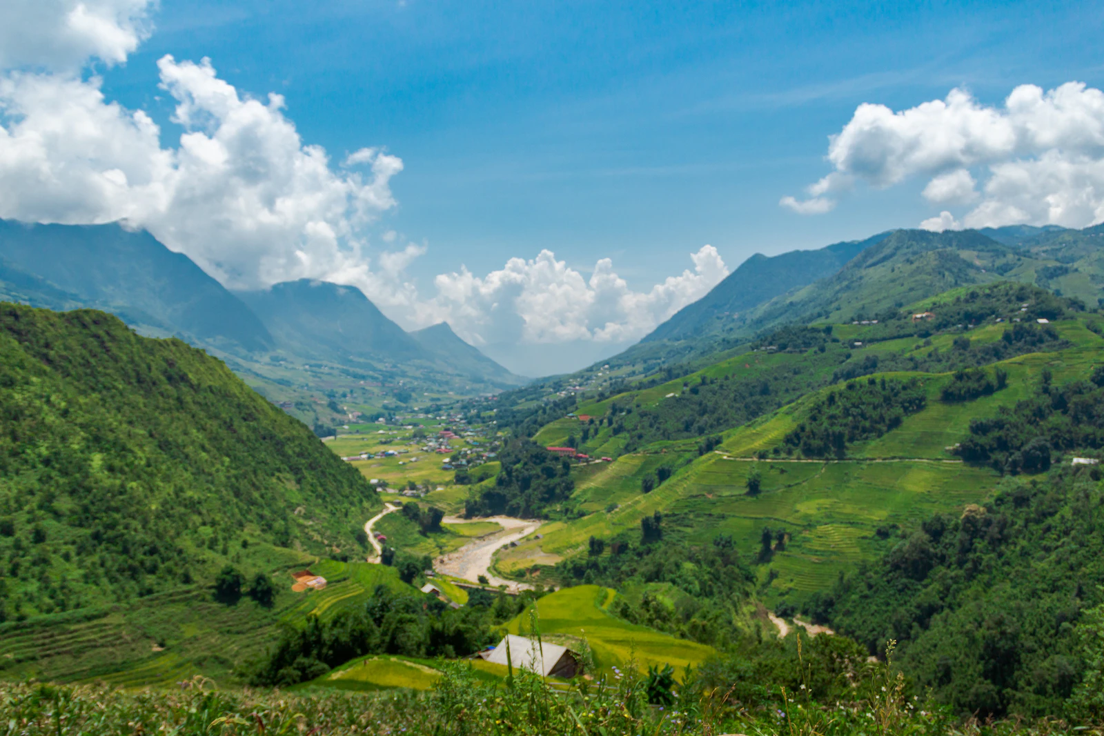 Sapa, Vietnam photo 12 by BehindTheTmuna