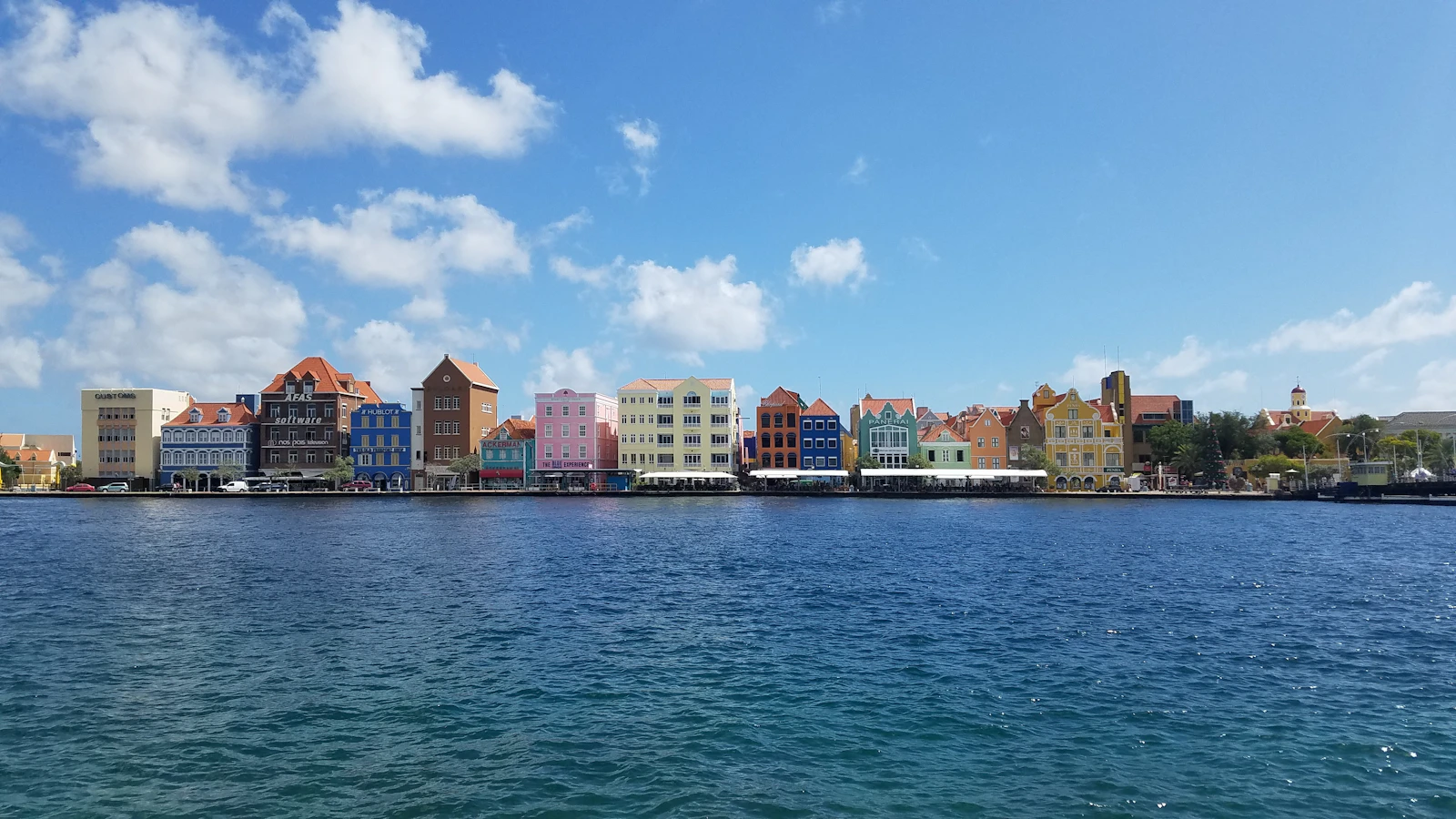 Willemstad, Curaçao photo 2 by D. Lok