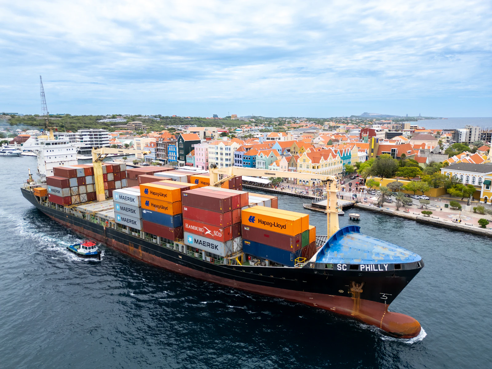 Willemstad, Curaçao photo 10 by Bent Van Aeken