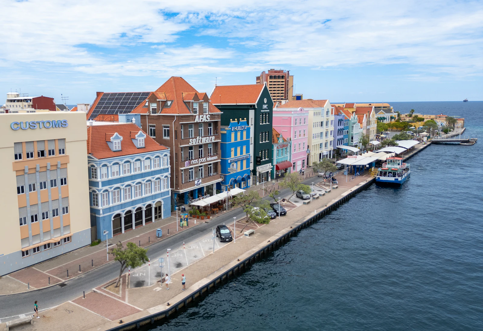 Willemstad, Curaçao photo 11 by Bent Van Aeken