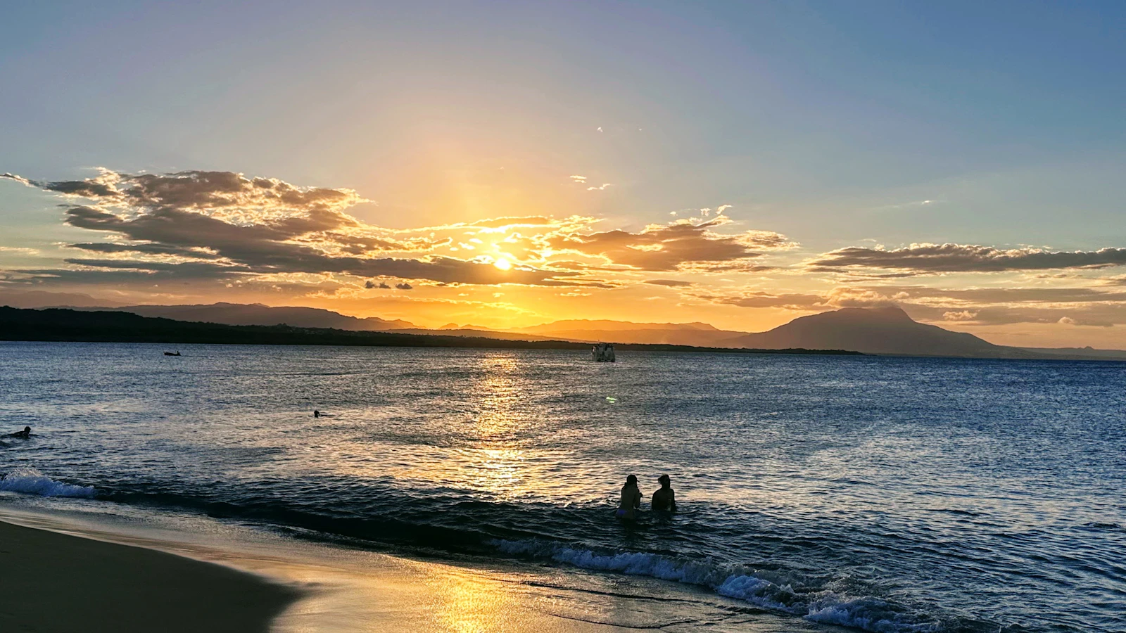 Puerto Plata, Dominican Republic photo 3 by Randolph Rojas