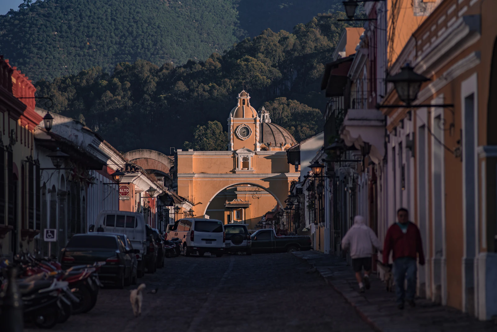 Antigua, Guatemala photo 23 by Manuel González Asturias, SJ