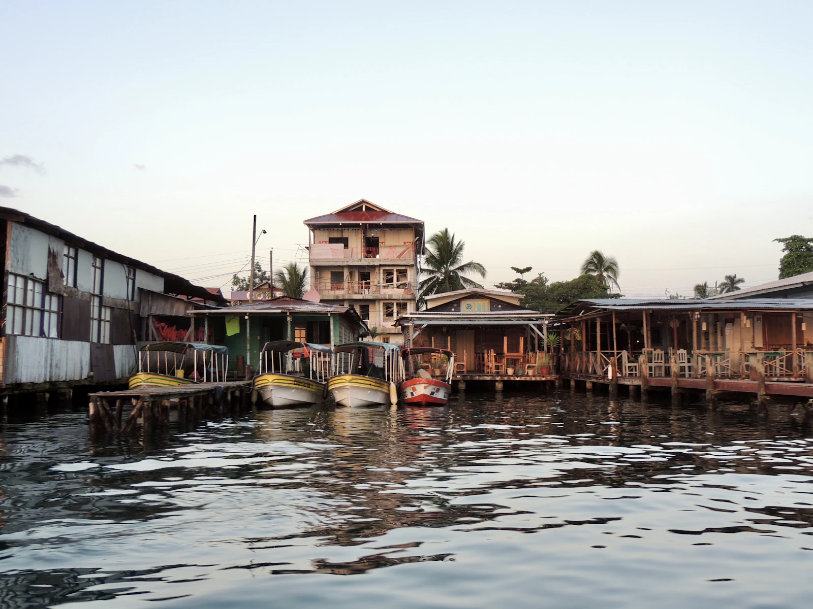 Bocas del Toro, Panama photo 2 by Camilo Pinaud