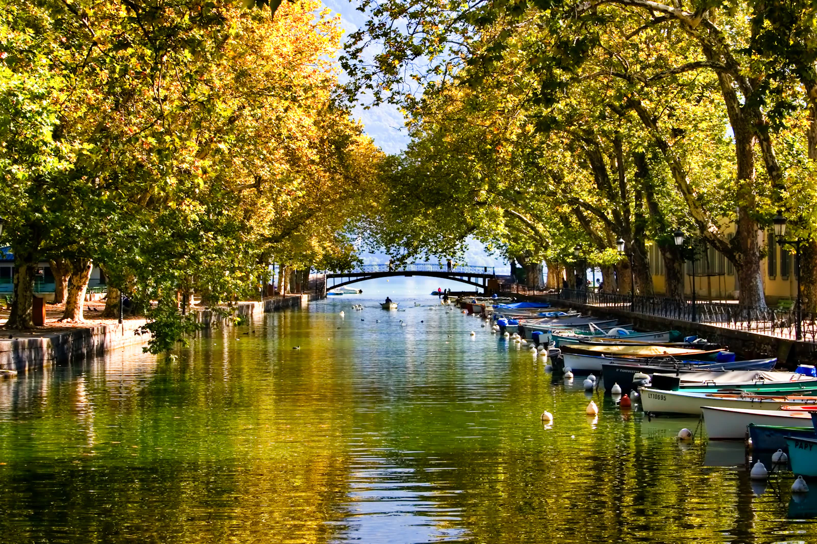 Annecy, France photo 8 by Ian Taylor