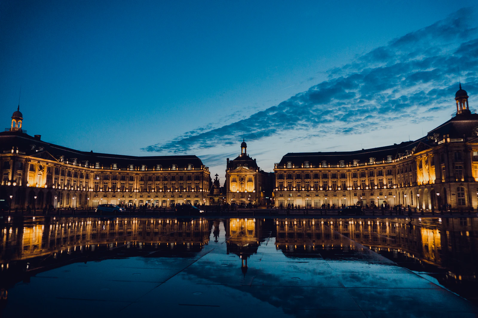 Bordeaux, France photo 1 by Juan Di Nella
