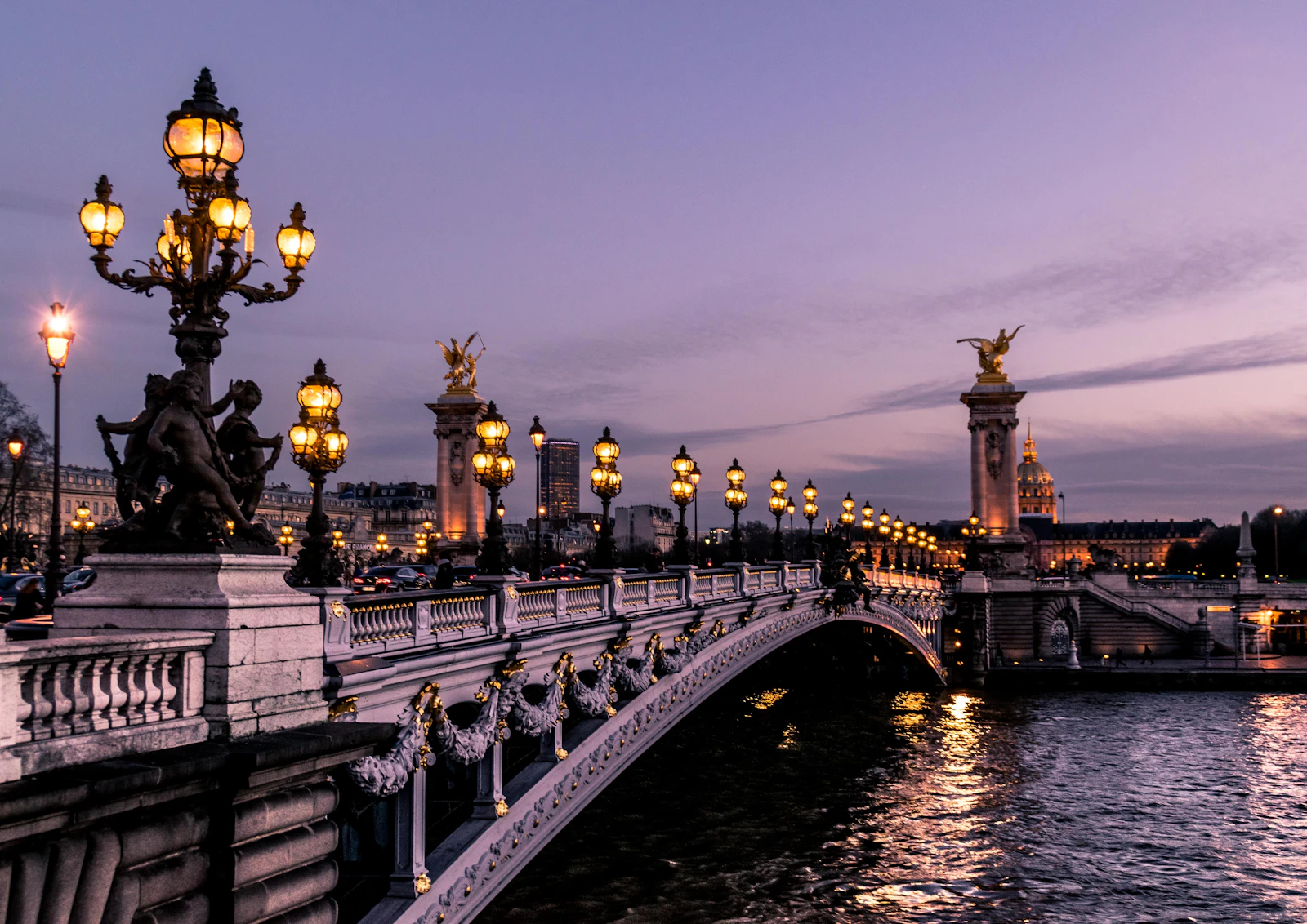 Paris, France photo 2 by Léonard Cotte