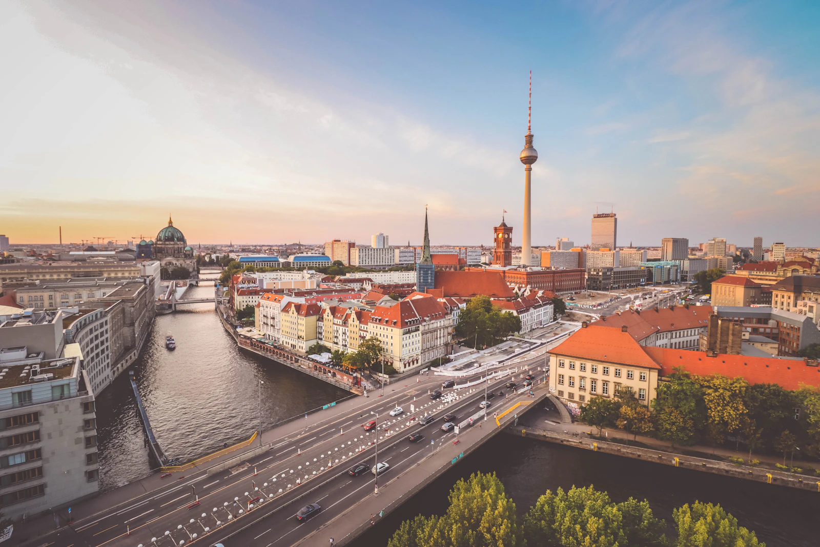 Berlin, Germany photo 1 by Florian Wehde