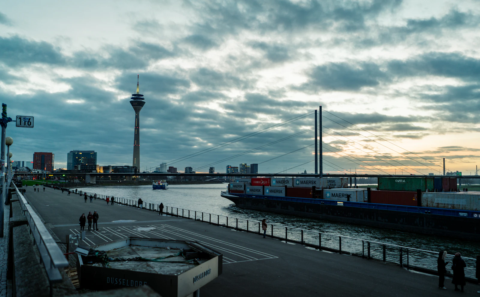 Düsseldorf, Germany photo 7 by Louis Droege