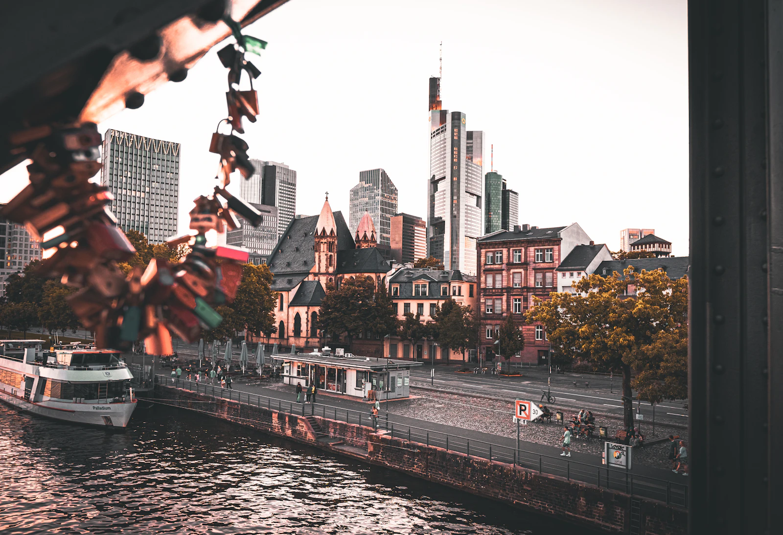 Frankfurt, Germany photo 29 by Raja Sen