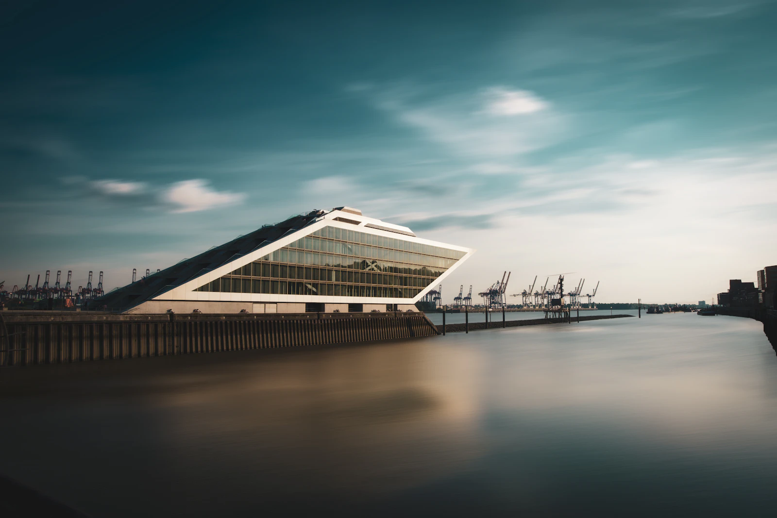 Hamburg, Germany photo 10 by Christian Lue
